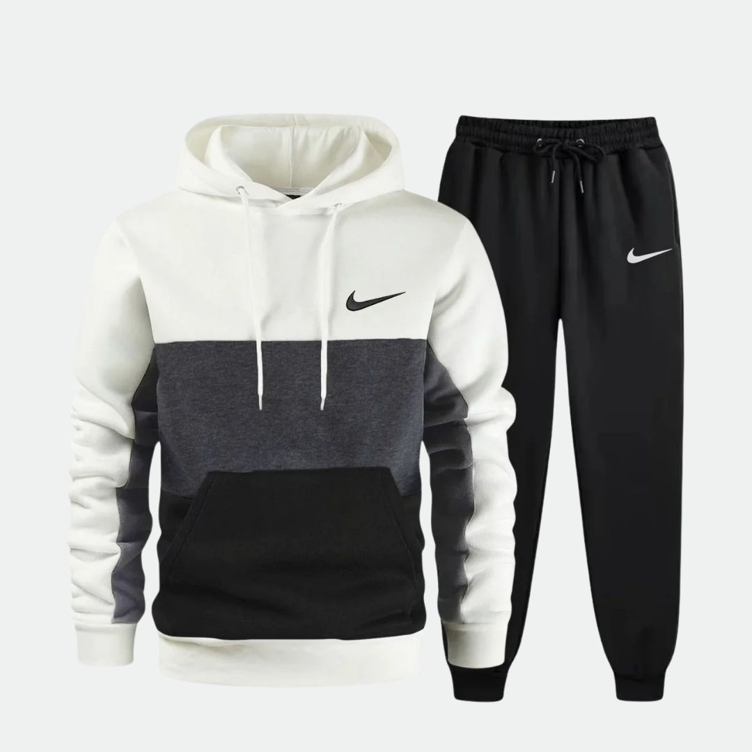 Casualowy Dres z Kapturem