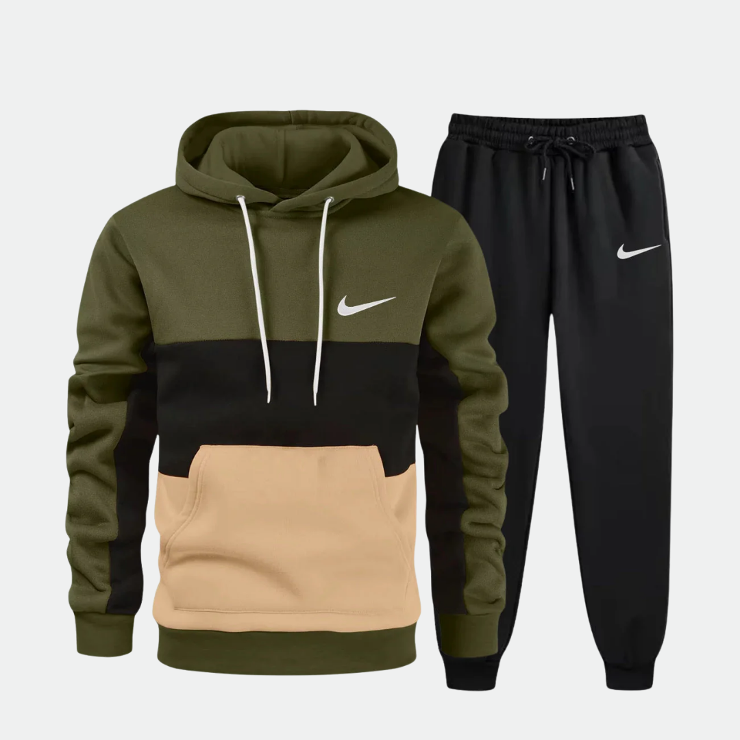 Casualowy Dres z Kapturem